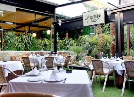 Коммерческая недвижимость за 235 000 евро в Барселоне, Испания