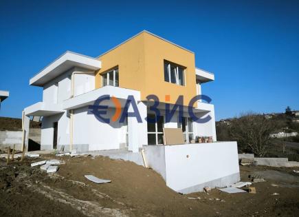 Дом за 248 500 евро в Черни-Врых, Болгария