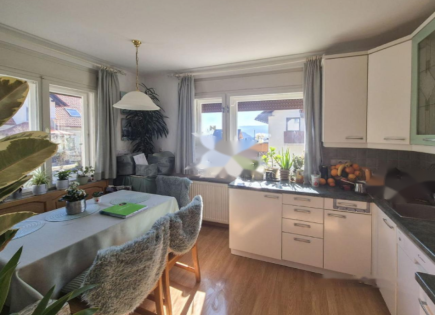 Дом за 329 000 евро в Бледе, Словения