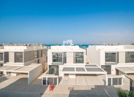 Вилла за 2 878 045 евро в Рас-эль-Хайме, ОАЭ