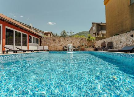 Офис за 1 300 000 евро в Херцег-Нови, Черногория