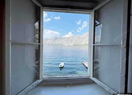 Вилла за 945 000 евро в Прчани, Черногория