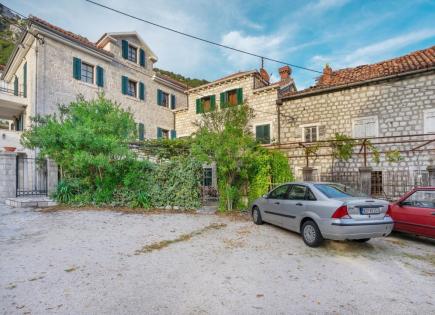 Вилла за 475 000 евро в Которе, Черногория