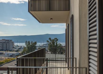 Квартира за 470 000 евро в Тивате, Черногория