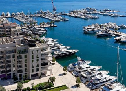 Квартира в Тивате, Черногория (цена по запросу)