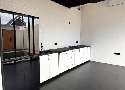 Таунхаус за 116 373 евро в Керобокане, Бали, Индонезия