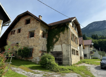 Дом за 100 000 евро в Илирске-Бистрице, Словения