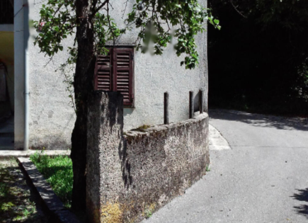 Дом за 78 000 евро в Нова-Горице, Словения