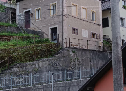 Дом за 80 000 евро в Идрии, Словения