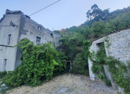 Дом за 85 000 евро в Копере, Словения