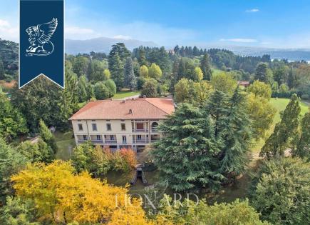 Вилла за 1 900 000 евро в Комо, Италия