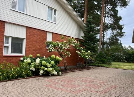 Коттедж за 340 000 евро в Пюхтяя, Финляндия