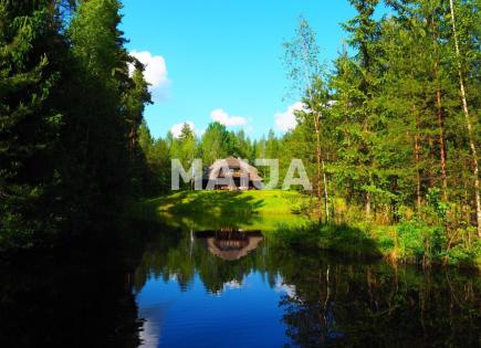 Дом за 467 000 евро в Латвии