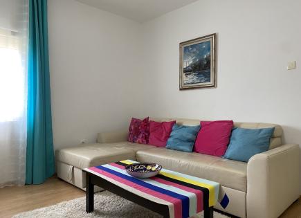 Квартира за 115 000 евро в Святом Стефане, Черногория