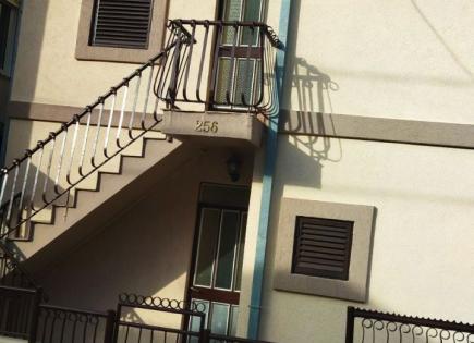 Дом за 235 000 евро в Баре, Черногория