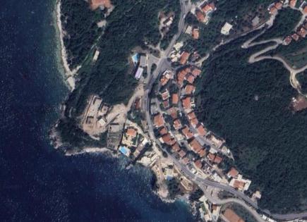 Земля за 740 000 евро в Святом Стефане, Черногория