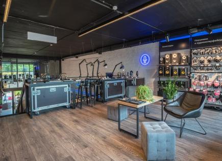 Коммерческая недвижимость за 1 200 000 евро в Барселоне, Испания