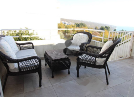 Квартира за 280 000 евро в Опатии, Хорватия