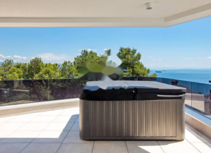 Квартира за 1 696 000 евро в Опатии, Хорватия