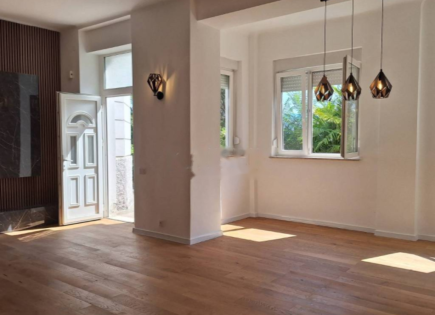 Квартира за 550 000 евро в Опатии, Хорватия