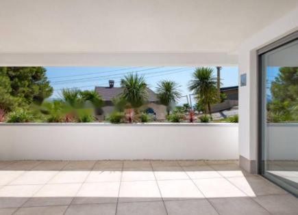 Квартира за 550 000 евро в Опатии, Хорватия