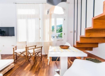 Квартира за 300 000 евро в Опатии, Хорватия