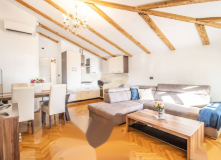 Квартира за 320 000 евро в Опатии, Хорватия