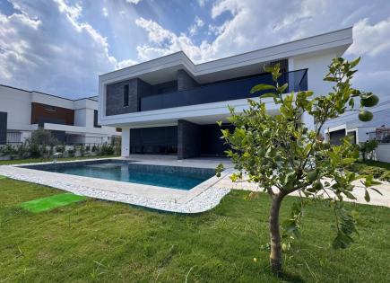 Вилла за 1 050 000 евро в Кемере, Турция