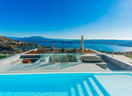 Вилла за 2 900 000 евро в Массино-Висконти, Италия