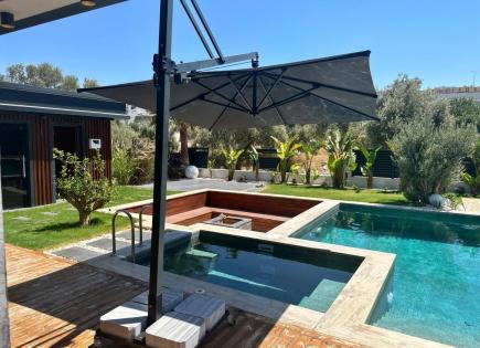 Вилла за 1 700 000 евро в Чешме, Турция