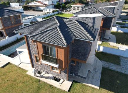 Вилла за 520 000 евро в Кемере, Турция