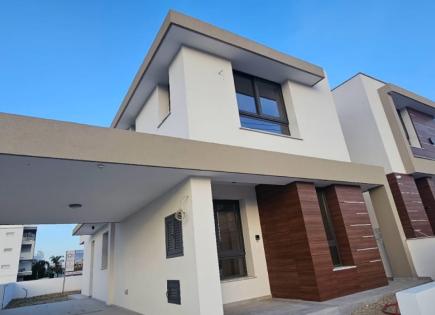 Вилла за 440 000 евро в Ларнаке, Кипр