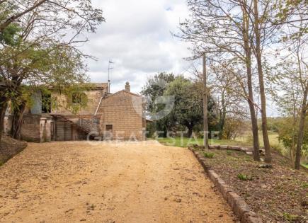 Дом за 240 000 евро в Орвието, Италия