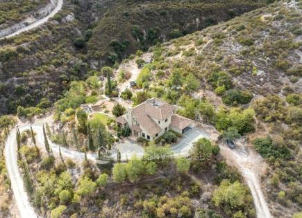 Вилла за 1 300 000 евро в Лимасоле, Кипр