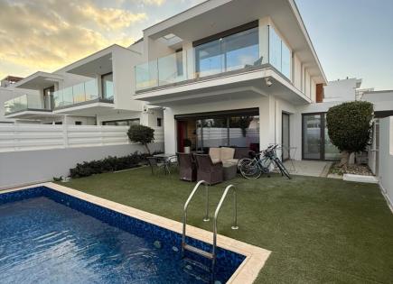 Вилла за 560 000 евро в Ларнаке, Кипр