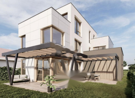 Земля за 350 000 евро в Любляне, Словения