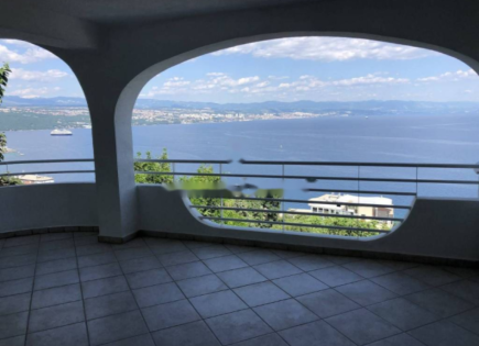 Квартира за 650 000 евро в Опатии, Хорватия