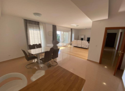 Квартира за 400 000 евро в Опатии, Хорватия