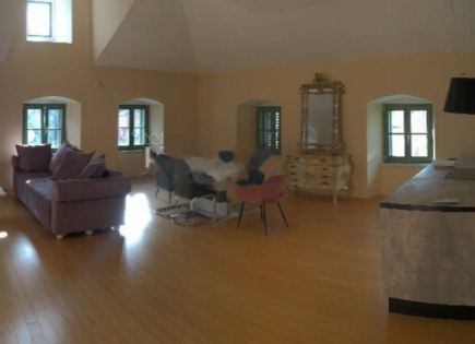 Квартира за 900 000 евро в Опатии, Хорватия