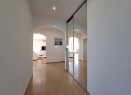 Квартира за 570 000 евро в Опатии, Хорватия