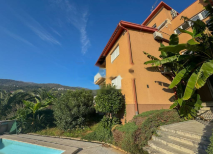 Квартира за 370 000 евро в Опатии, Хорватия