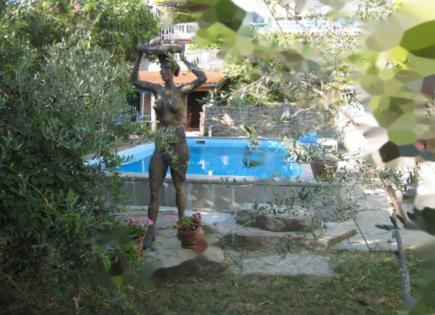 Дом за 880 000 евро в Портороже, Словения