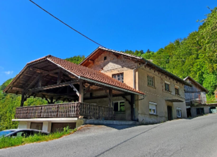 Ферма за 102 900 евро в Целе, Словения