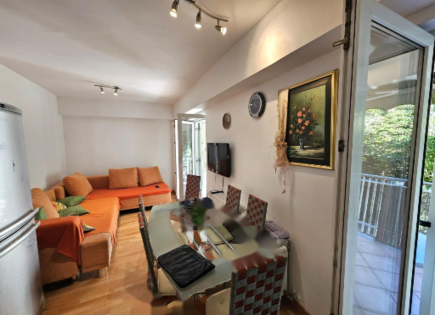 Квартира за 290 000 евро в Пиране, Словения