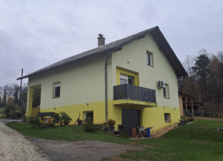 Ферма за 500 000 евро в Апаче, Словения