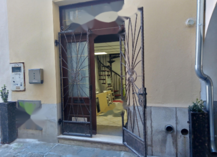 Квартира за 255 000 евро в Пиране, Словения