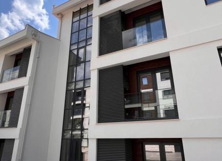 Квартира за 115 000 евро в Тивате, Черногория