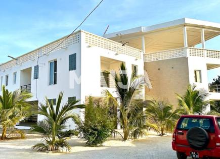 Вилла за 3 750 евро за месяц в Гамбии