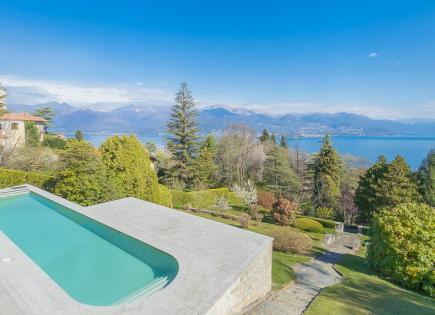 Дом за 2 200 000 евро в провинции Вербано-Кузио-Оссола, Италия