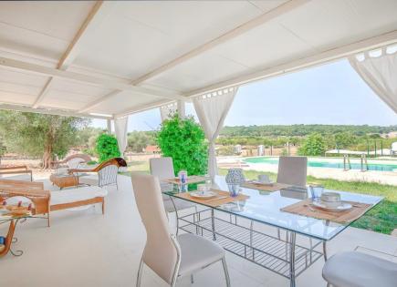 Дом за 1 750 000 евро в Бриндизи, Италия